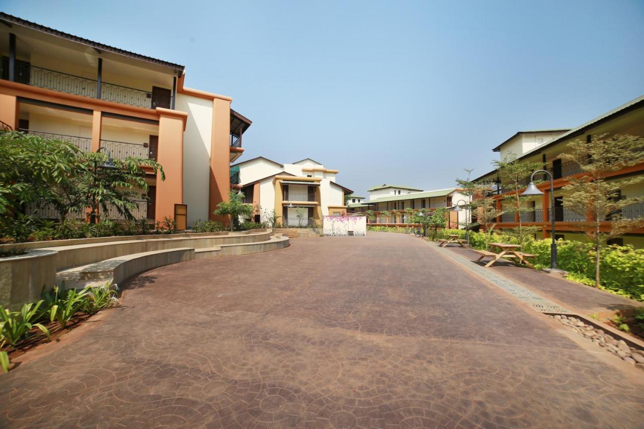 Club Mahindra Assonora Hotel Exterior foto