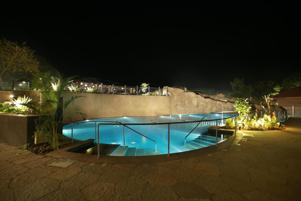Club Mahindra Assonora Hotel Exterior foto