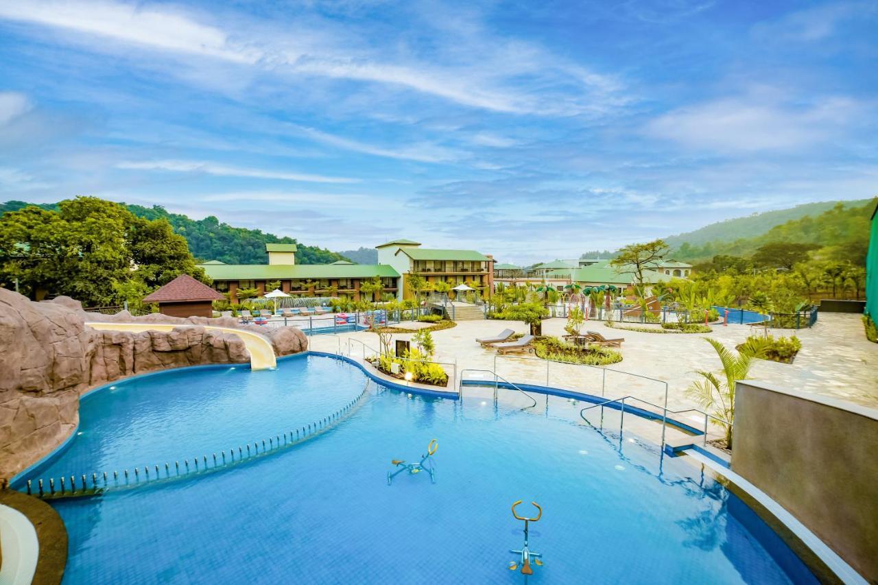 Club Mahindra Assonora Hotel Exterior foto